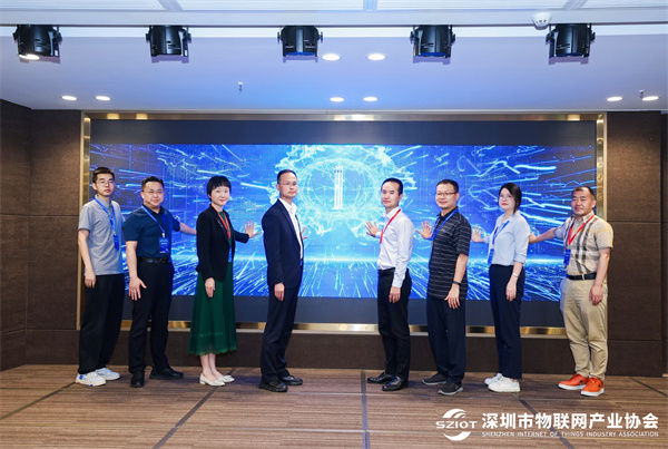 1683534747811395.jpg 1683534747811395.jpg