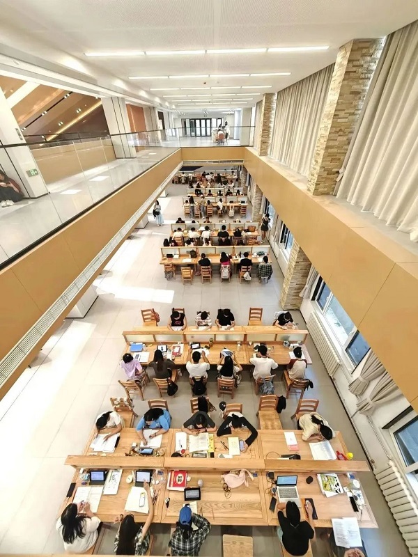 1701998492928640.jpg 05.jpg