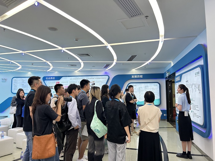 1713952537593158.jpg 1713952537593158.jpg