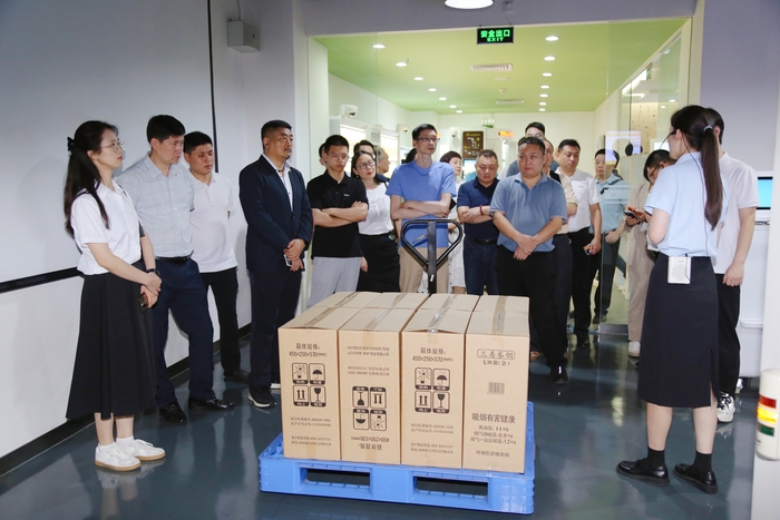 1719294251997607.jpg 展厅参观7.jpg