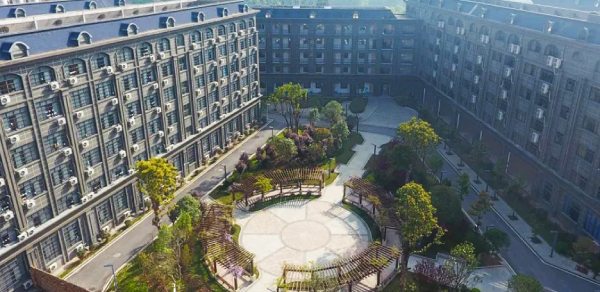 株洲世纪星高级中学-1_01 (1).png 株洲世纪星高级中学-1_01 (1).png