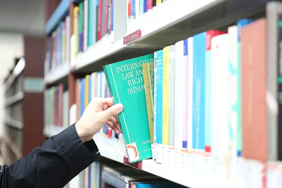 图书.png 图书.png